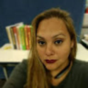 Meet your Posher, Isela